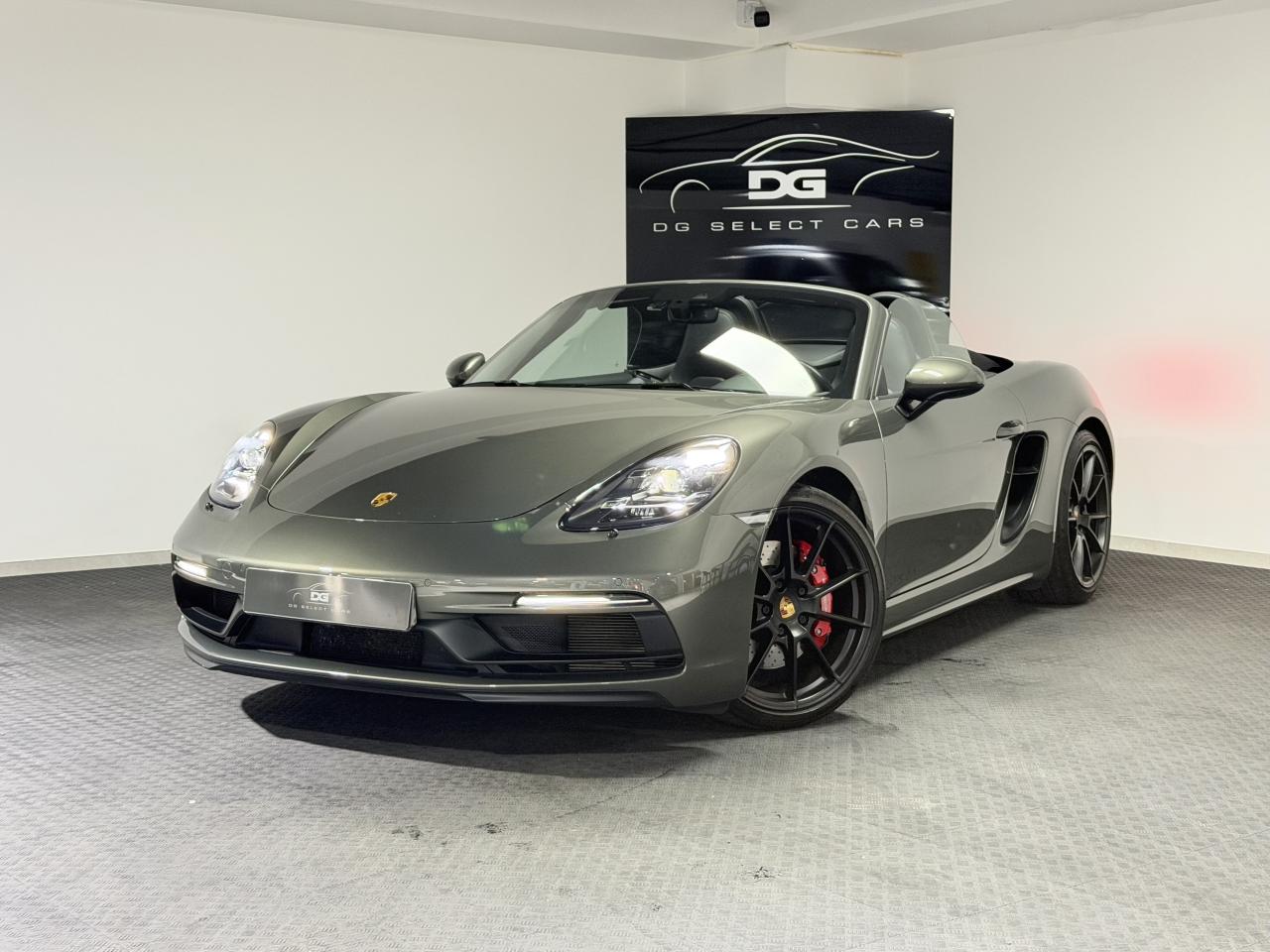 PORSCHE BOXSTER