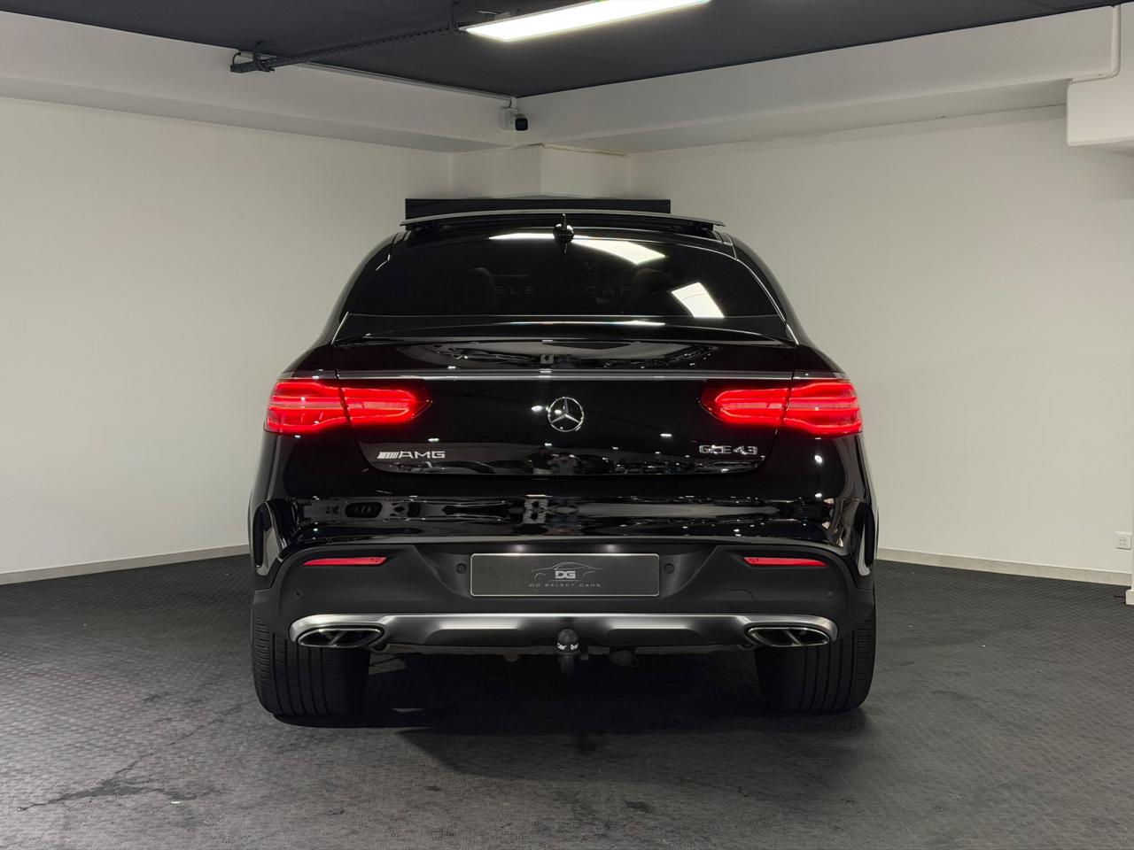Thumbnail 11