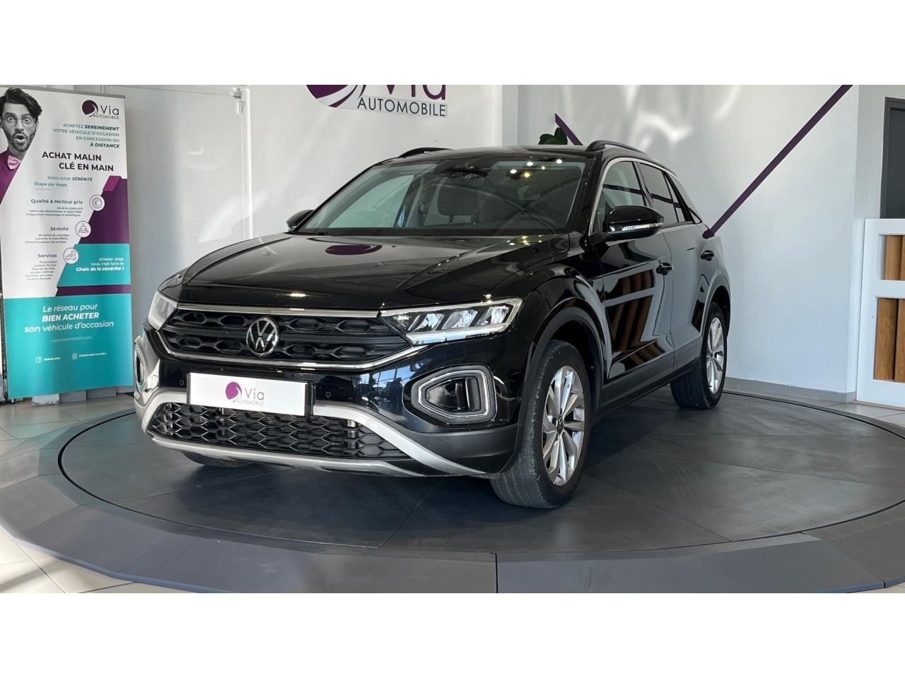 VOLKSWAGEN T-ROC
