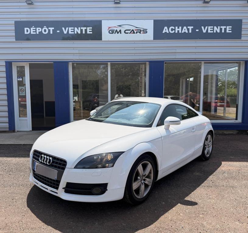 AUDI TT