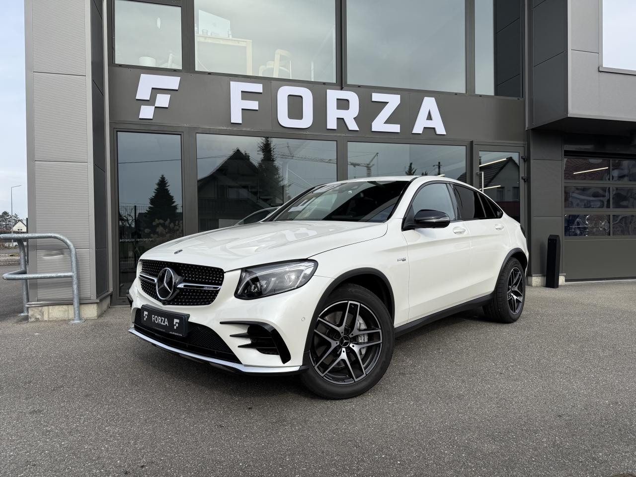 MERCEDES GLC