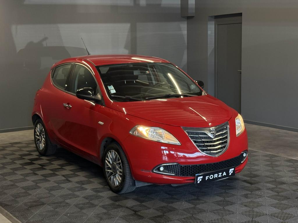 LANCIA YPSILON 1.2  69ch 2011 Gold