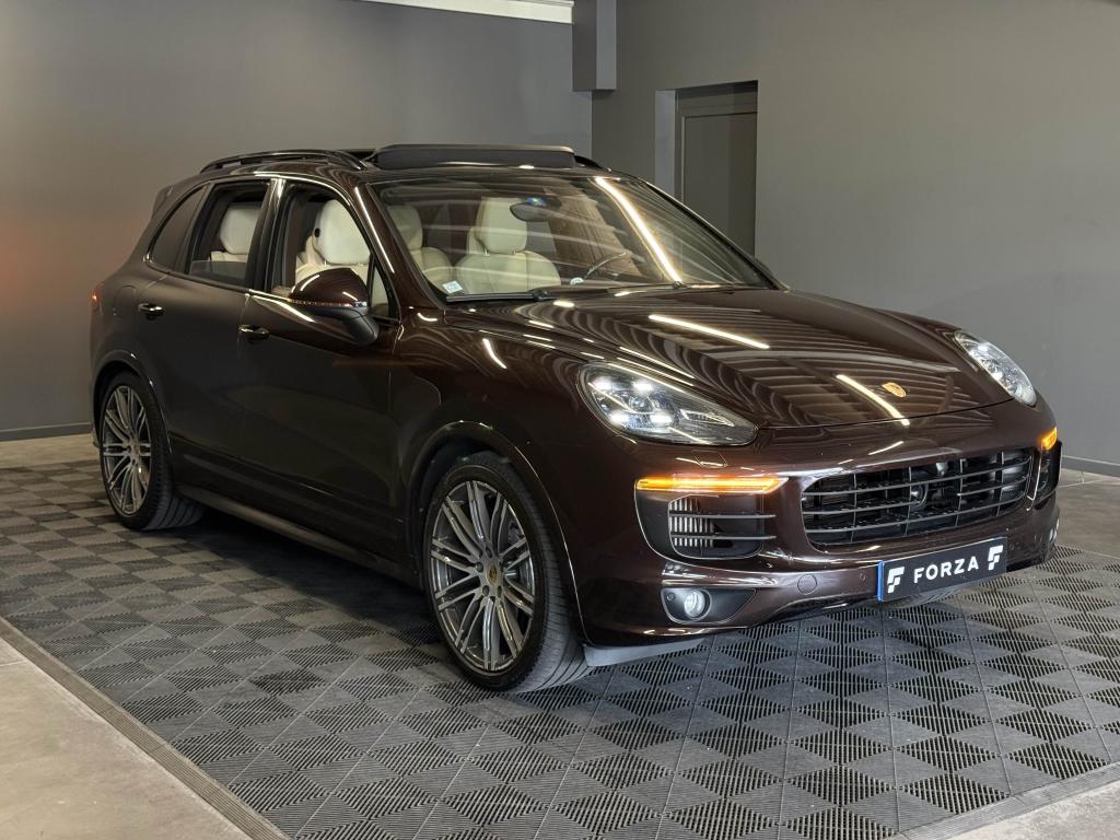 PORSCHE CAYENNE