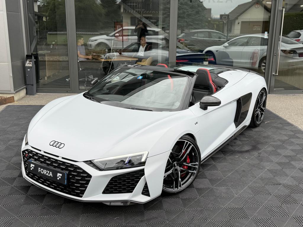 AUDI R8 Spyder Quattro 5.2 V10 performance 620ch FSI BV S-tronic PHASE 2