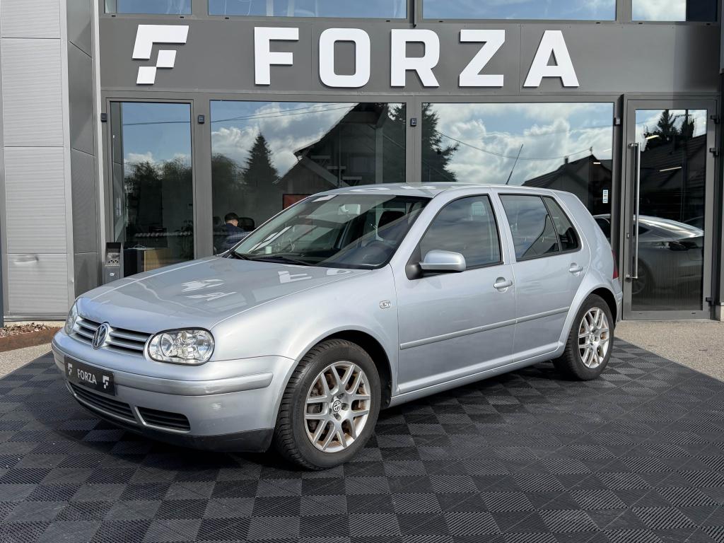 VOLKSWAGEN GOLF