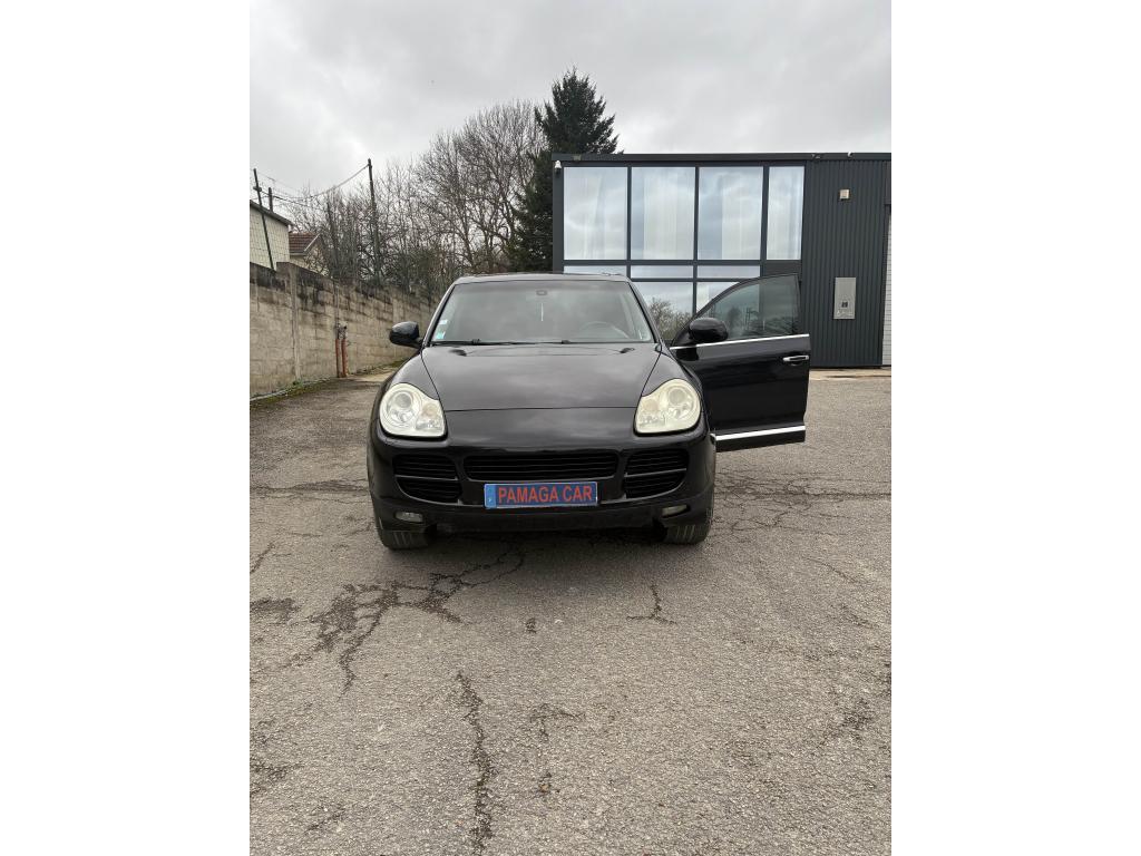 PORSCHE CAYENNE
