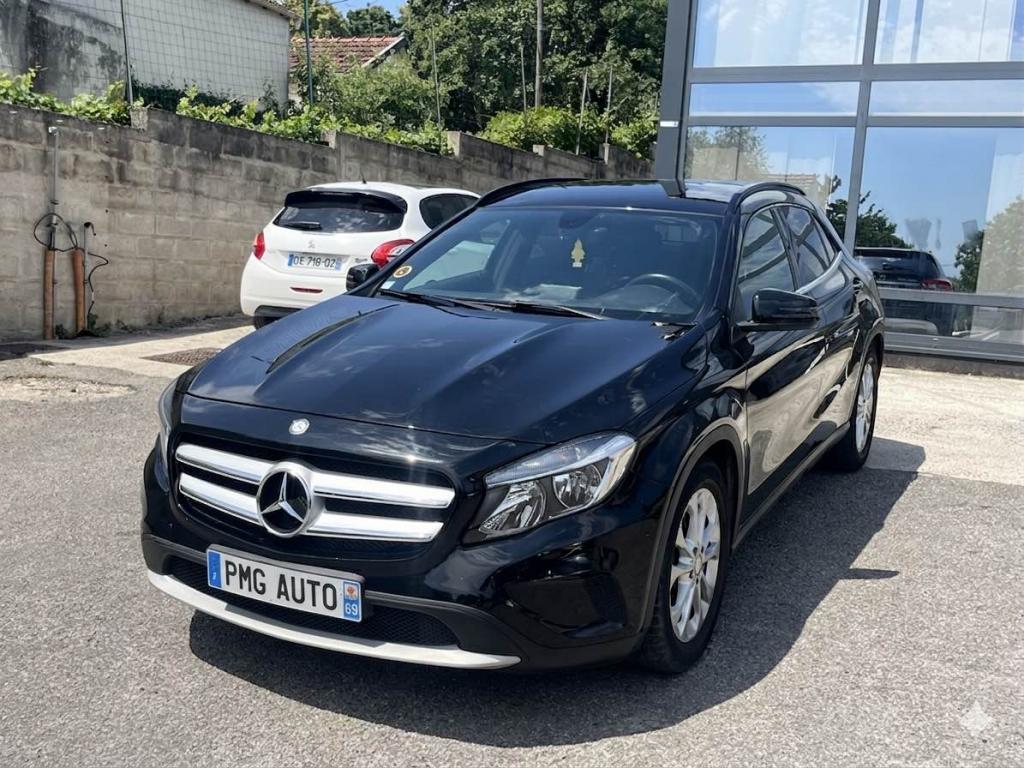 MERCEDES CLASSE GLA