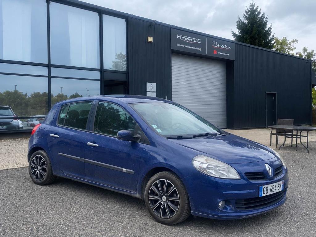 RENAULT CLIO