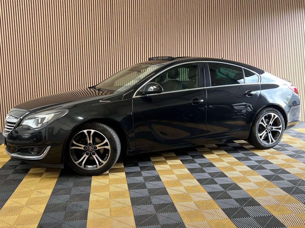 OPEL INSIGNIA 2.0 CDTI EcoFlex - 140 - BERLINE Cosmo - TOIT OUVRANT