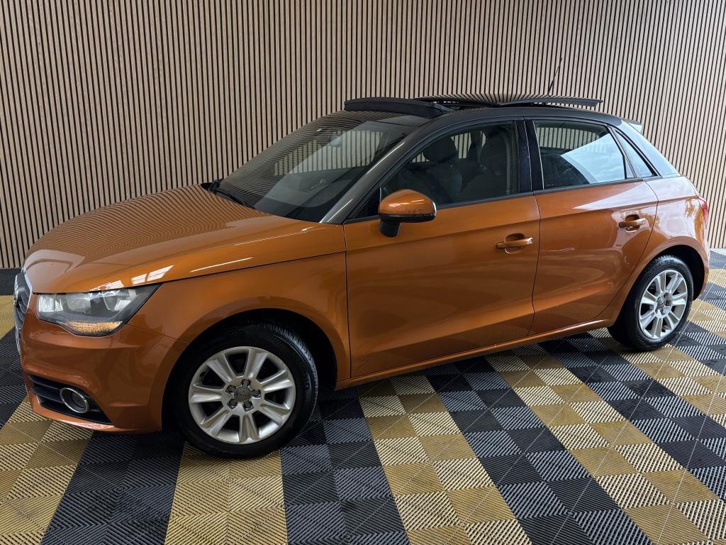 AUDI A1