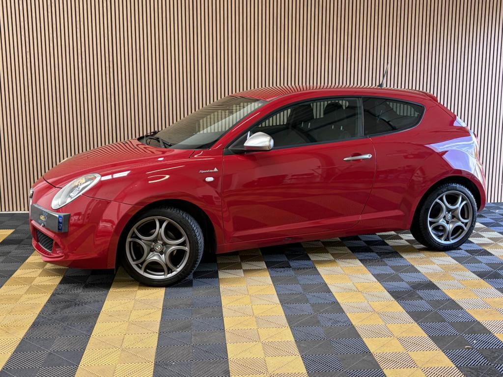 ALFA ROMEO MITO 1.4 MPI Distinctive / GARANTIE CONSTRUCTEUR / RADAR DE RECUL