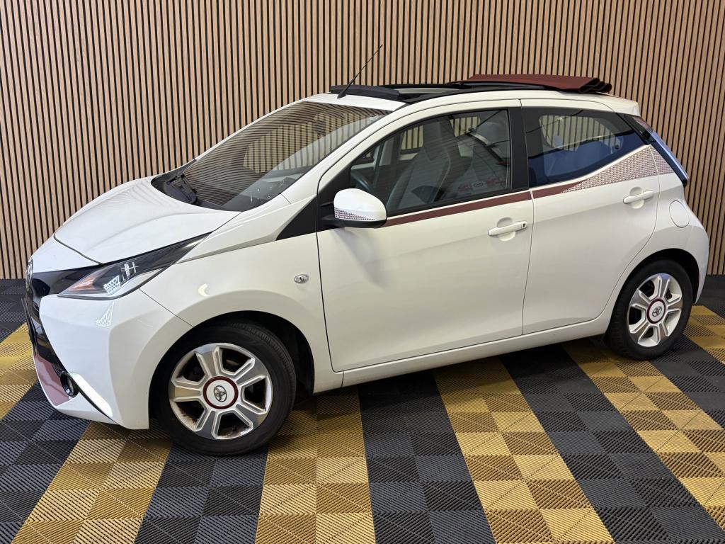 TOYOTA AYGO