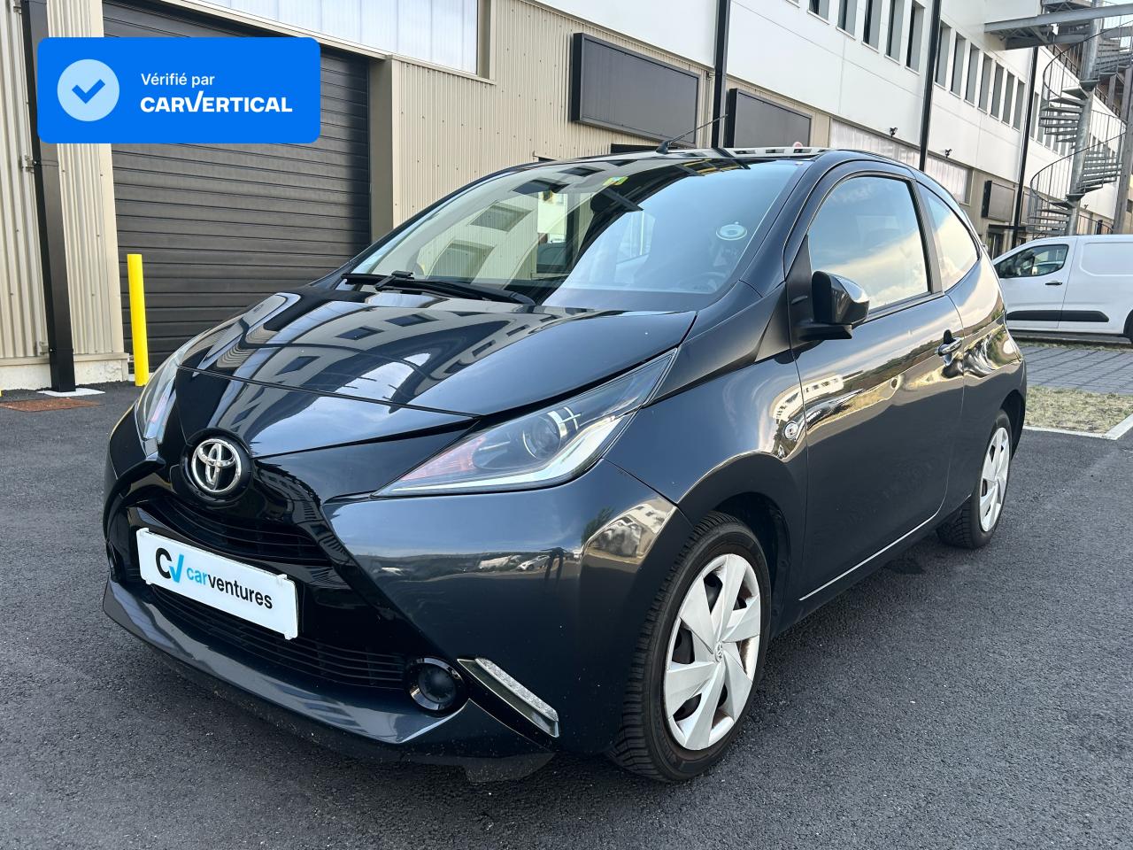 TOYOTA AYGO 1.0 VVT-i - X-Shift - APPLE CARPLAY / ANDROID AUTO