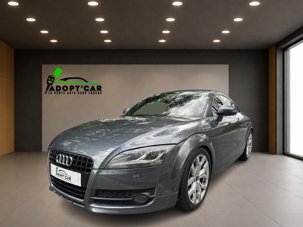 AUDI TT