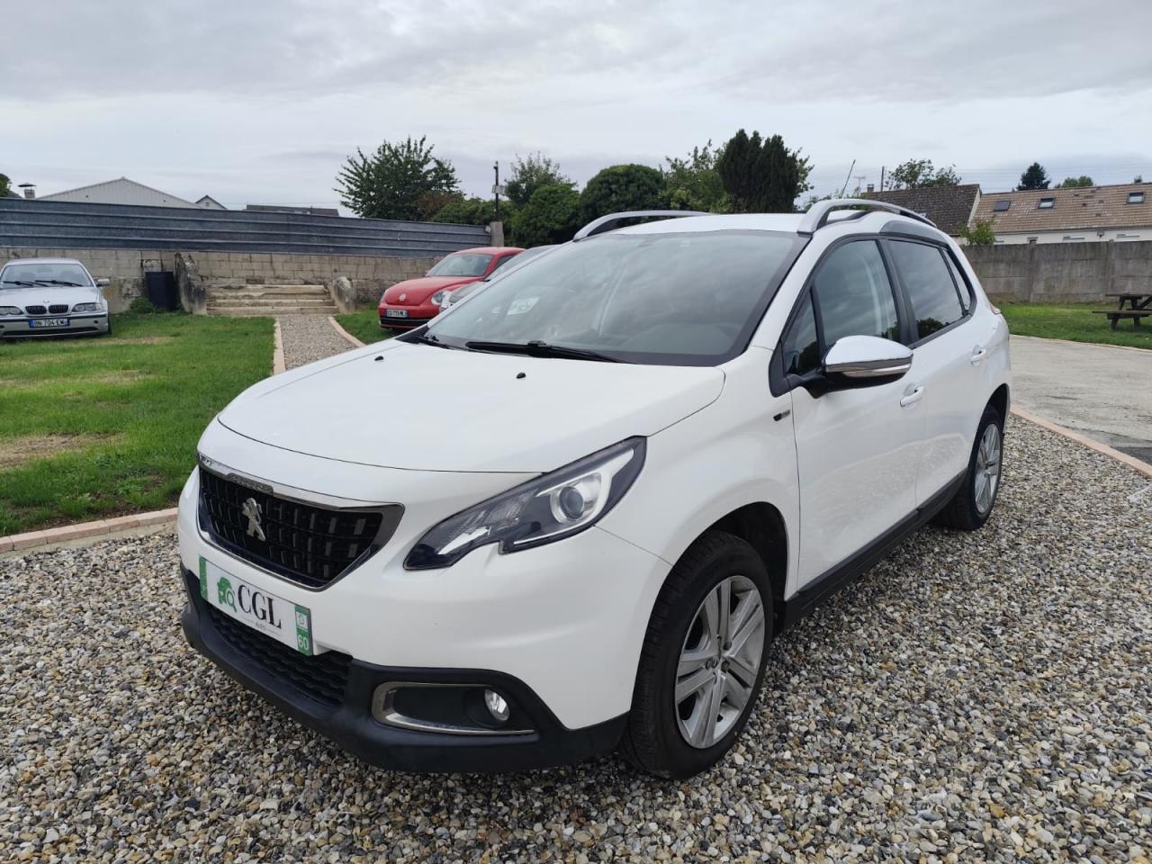 PEUGEOT 2008