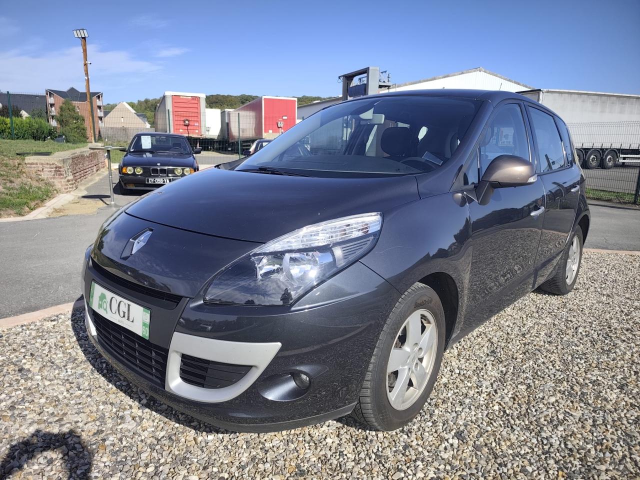 RENAULT SCENIC