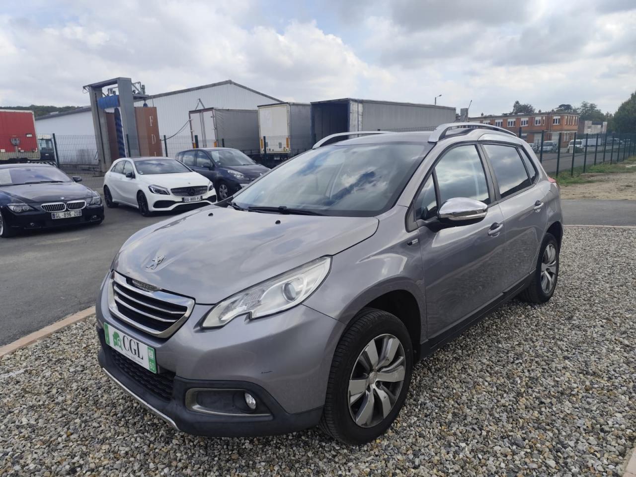 PEUGEOT 2008