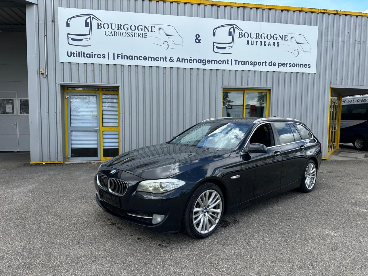 BMW SERIE 5 530d Touring Luxe - 258 - BVA  TOURING F11 530d PHASE 1