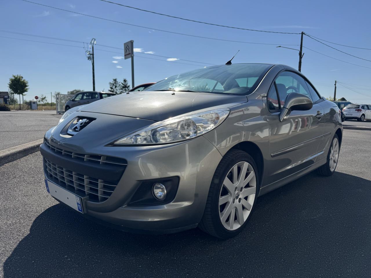 PEUGEOT 207