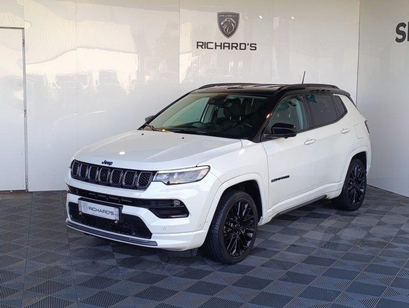 Jeep Compass (2) 1.3 TURBO T4 240 4XE S