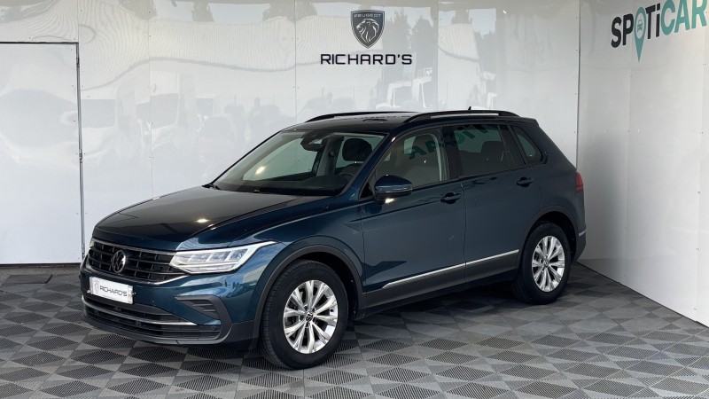 VOLKSWAGEN TIGUAN (2)