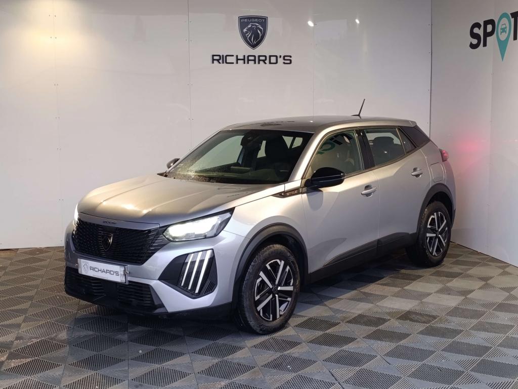 PEUGEOT 2008