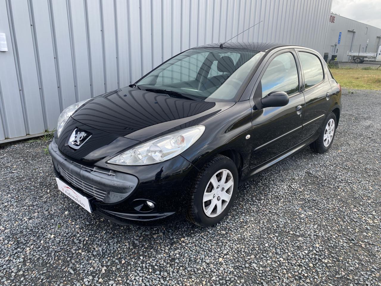 PEUGEOT 206 + 1.4i Génération