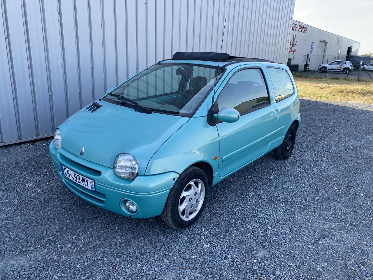 RENAULT TWINGO