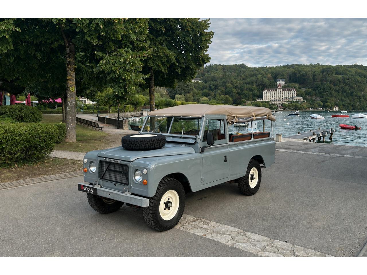 LAND ROVER SERIE III