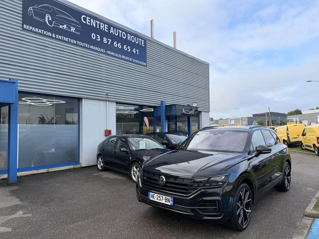 VOLKSWAGEN TOUAREG