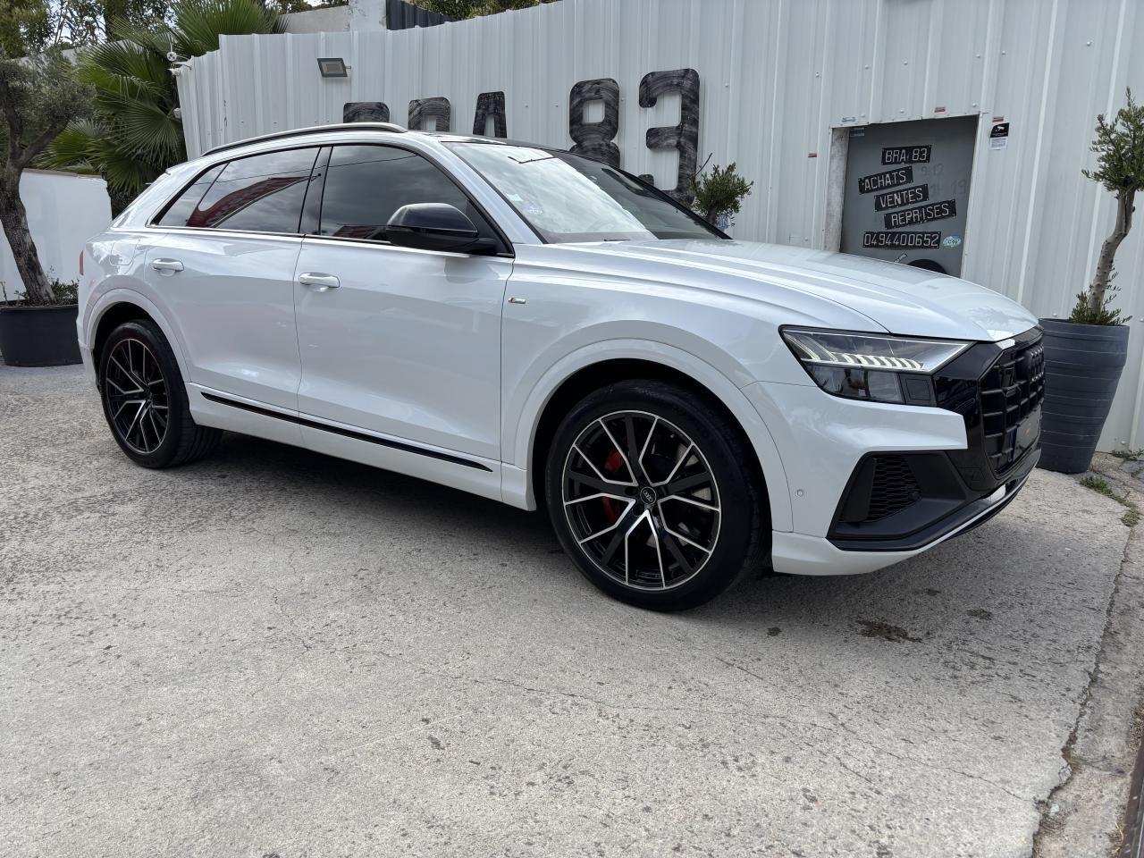 AUDI Q8 Quattro 3.0 55 TFSI e - 381 - BVA Tiptronic  S line