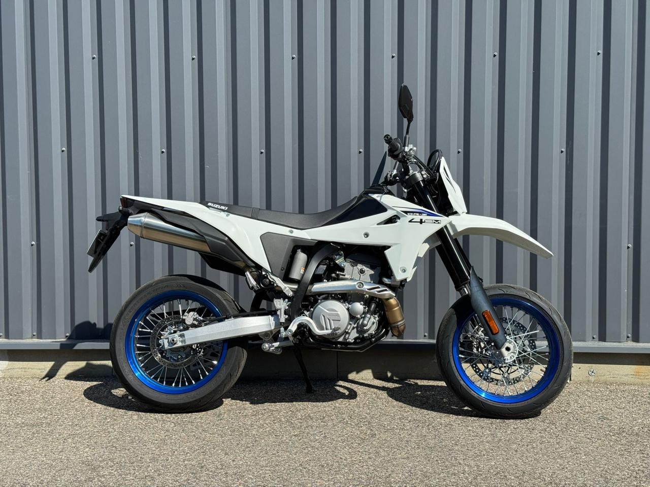 SUZUKI DRZ-4SM