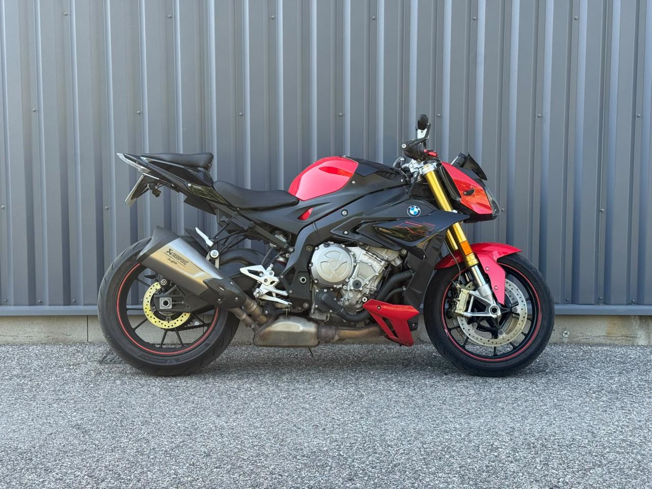 BMW S1000R