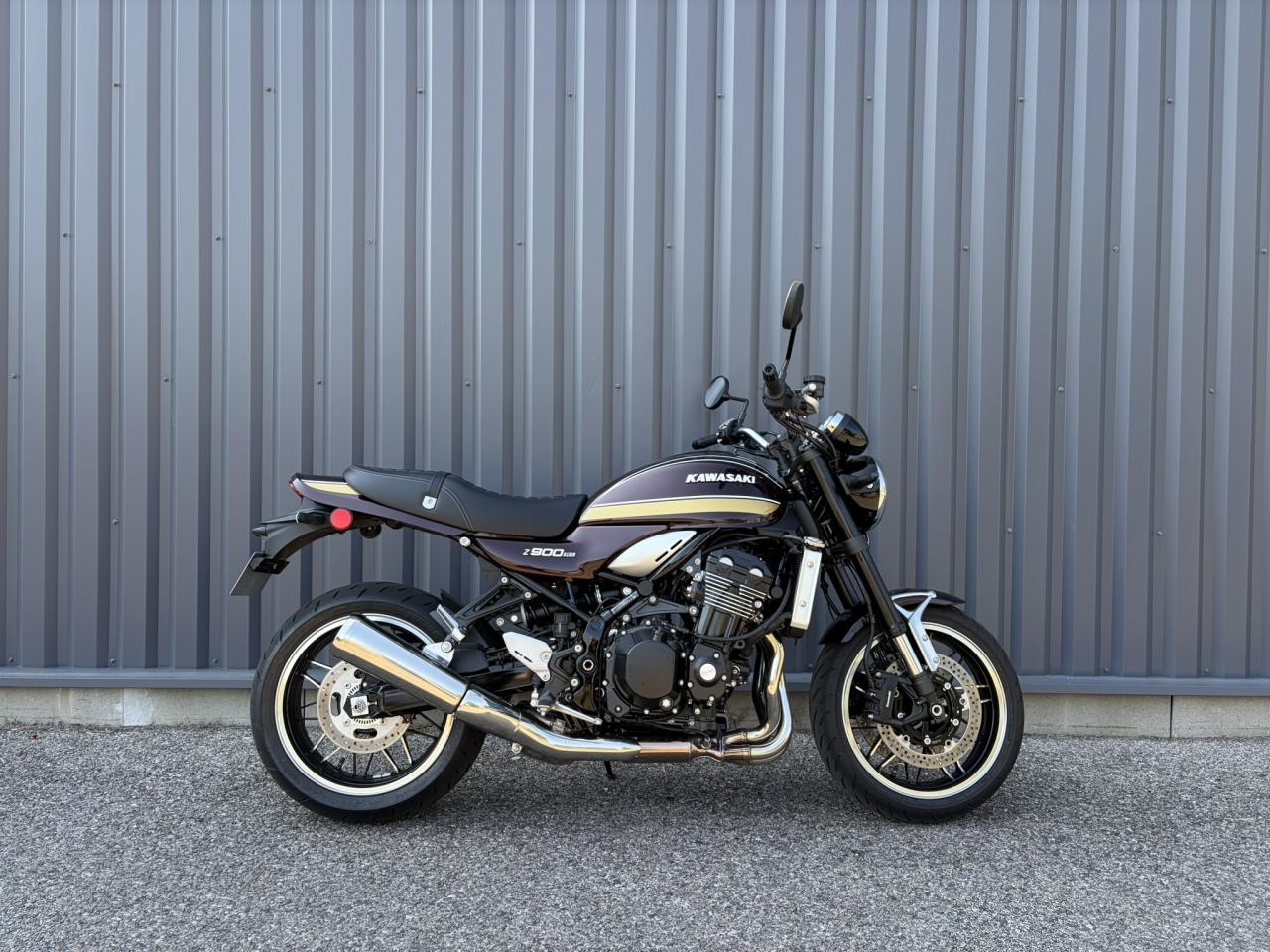 KAWASAKI Z900RS