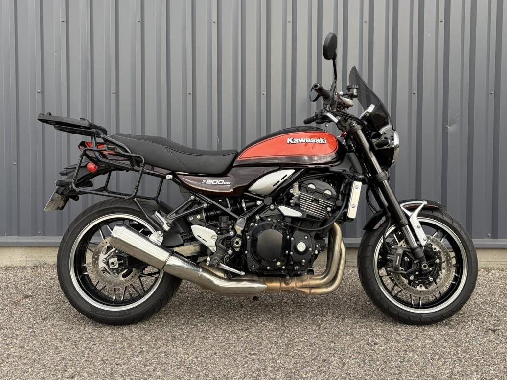 KAWASAKI Z900RS