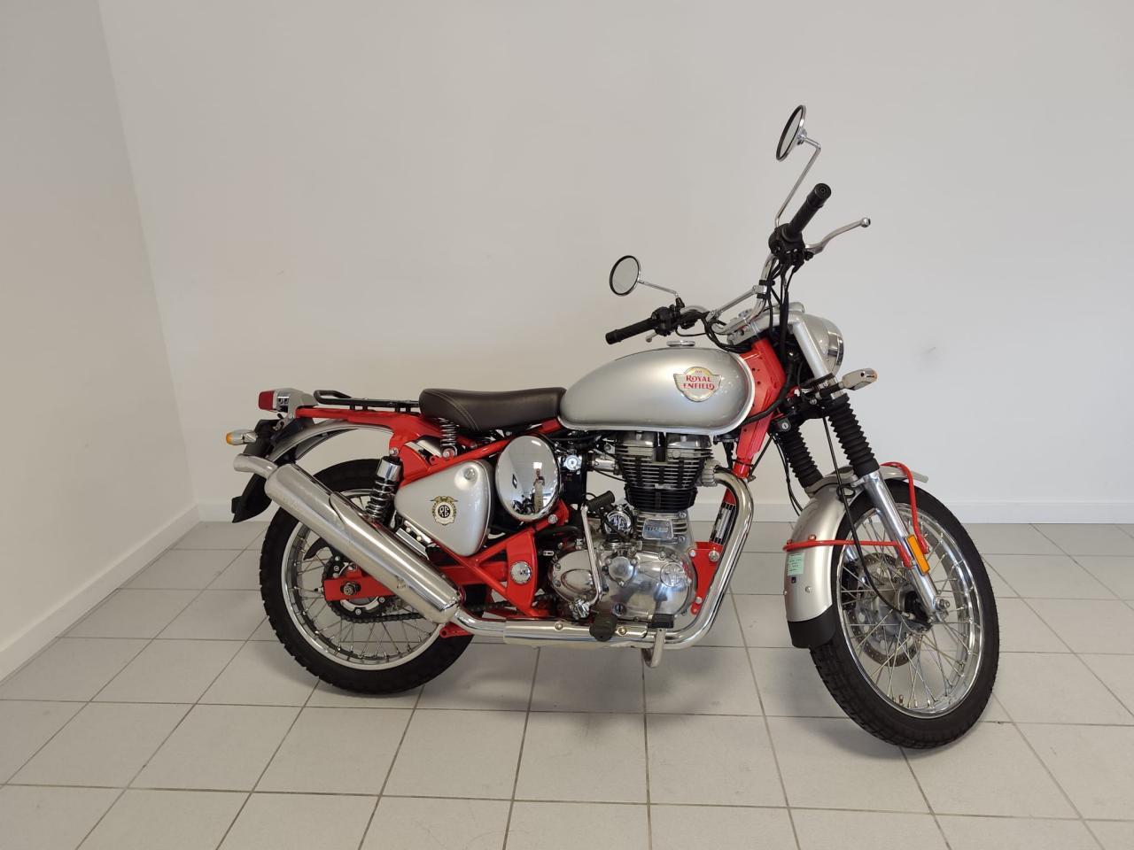 ROYAL ENFIELD BULLET 500 TRIALS