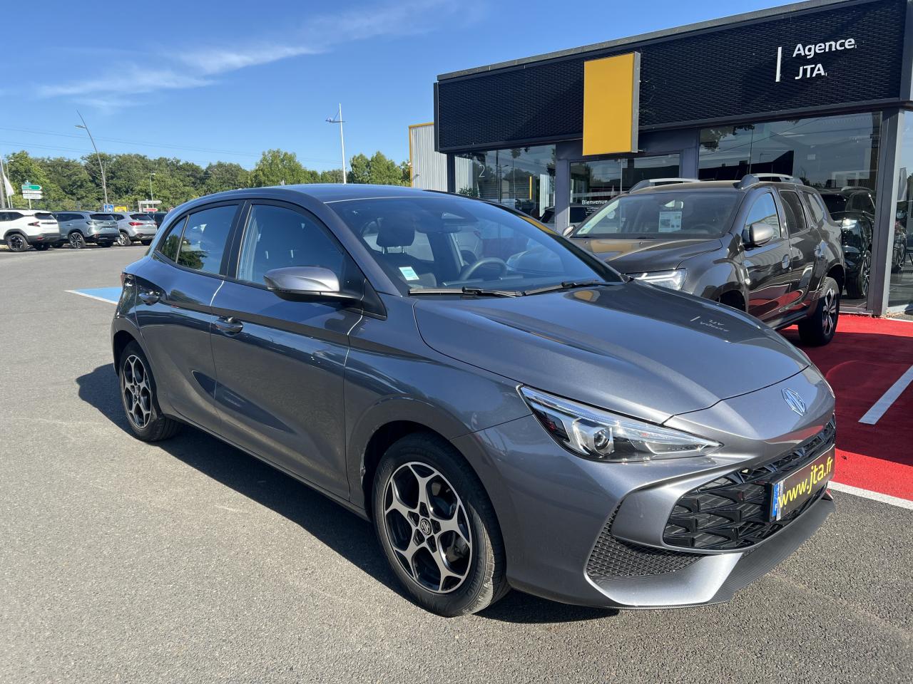 MG MOTOR MG3 1.5 Hybrid+ - 195  Luxury