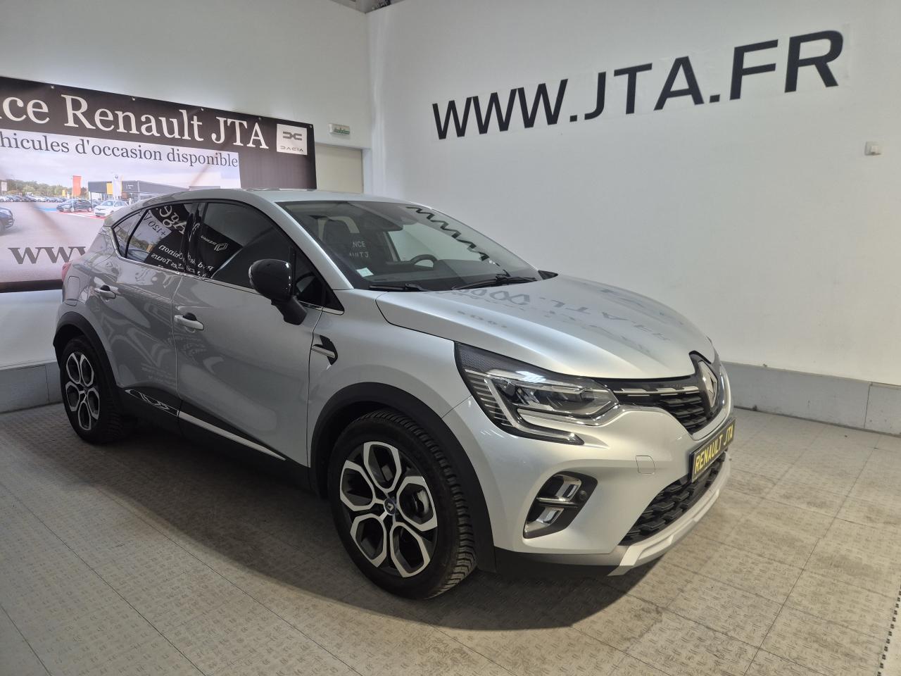 RENAULT CAPTUR
