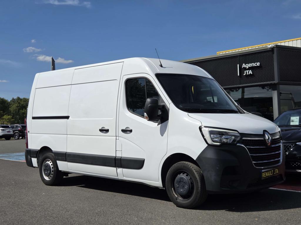 RENAULT MASTER Grand Confort F3300 L2H2 2.3 Blue dCi - 135  III FOURGON Fourgon L2H2 Traction PHASE 3