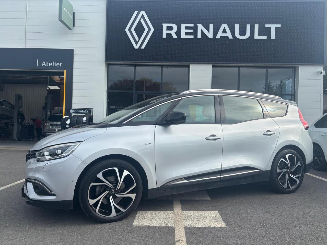 RENAULT SCENIC