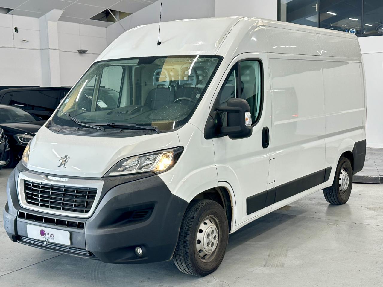 PEUGEOT BOXER