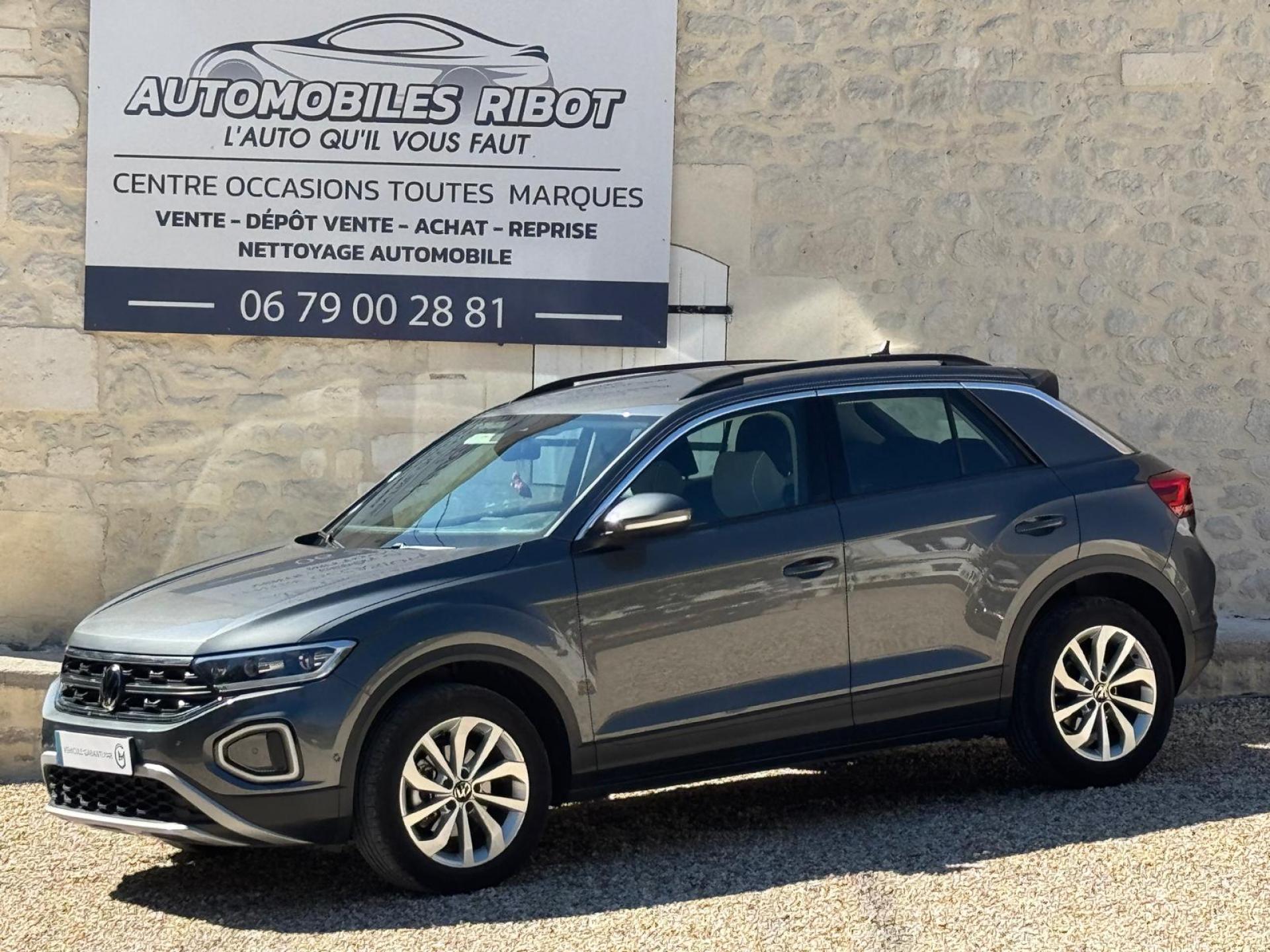 VOLKSWAGEN T-ROC