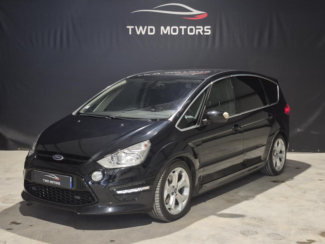 FORD S-MAX 2.2 TDCi- 200 - BVA 7pl Titanium