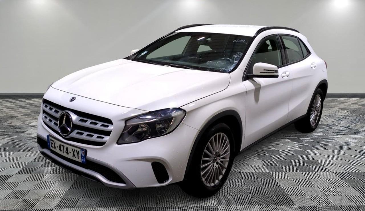 MERCEDES GLA