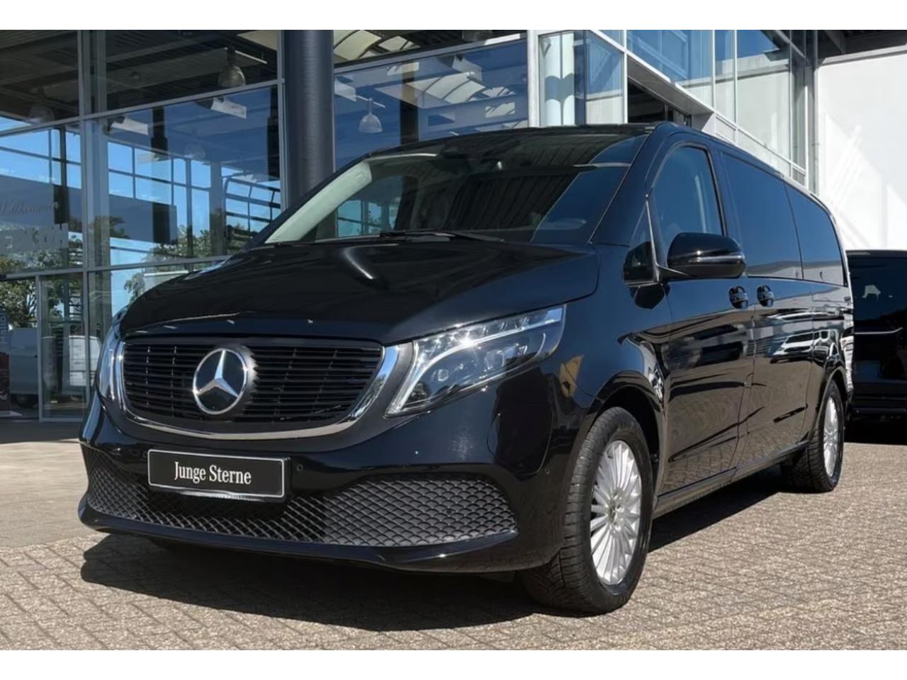 MERCEDES EQV