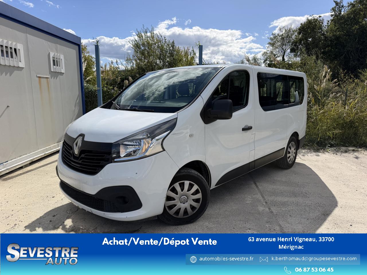 RENAULT TRAFIC