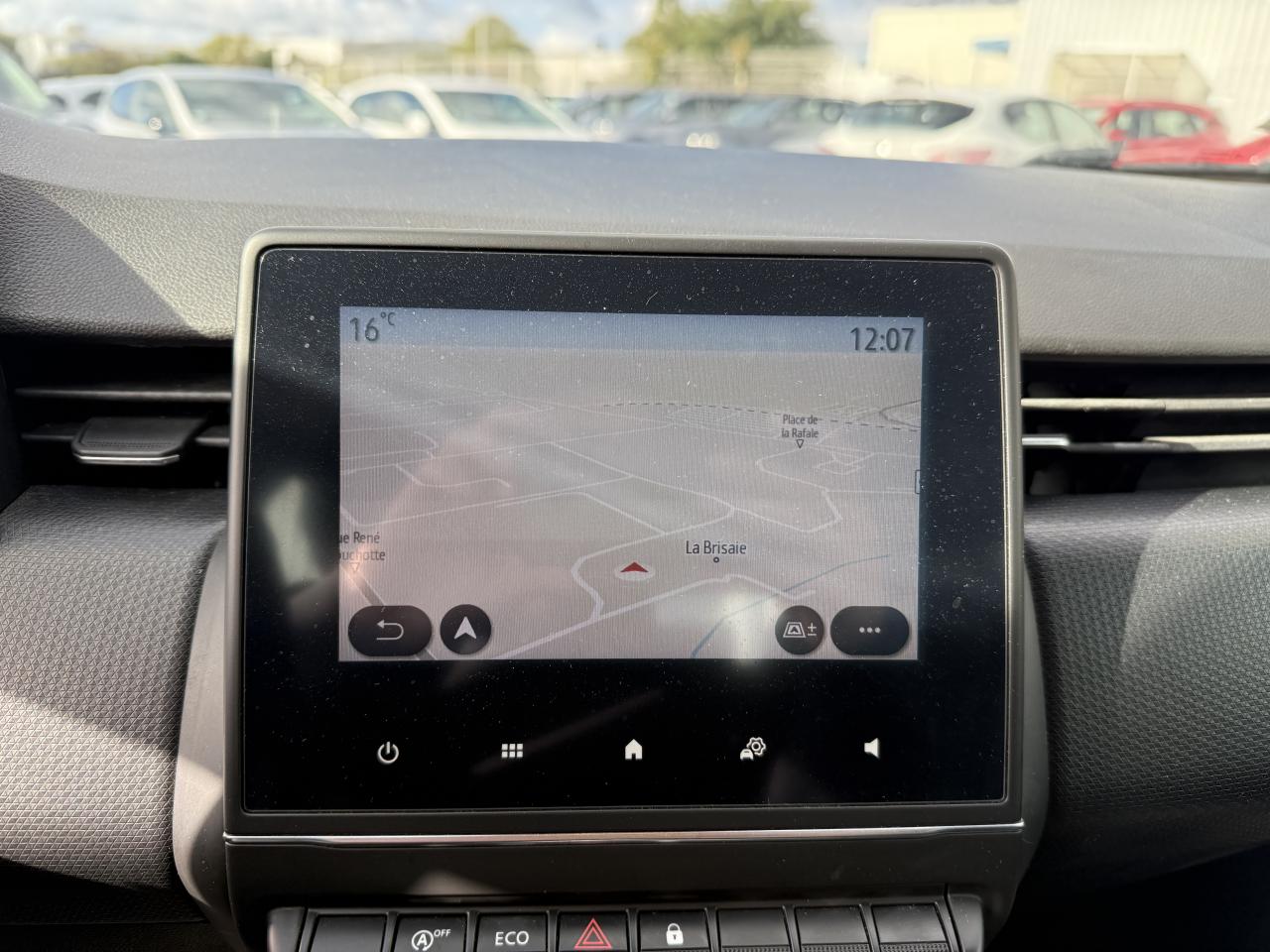 Thumbnail 11