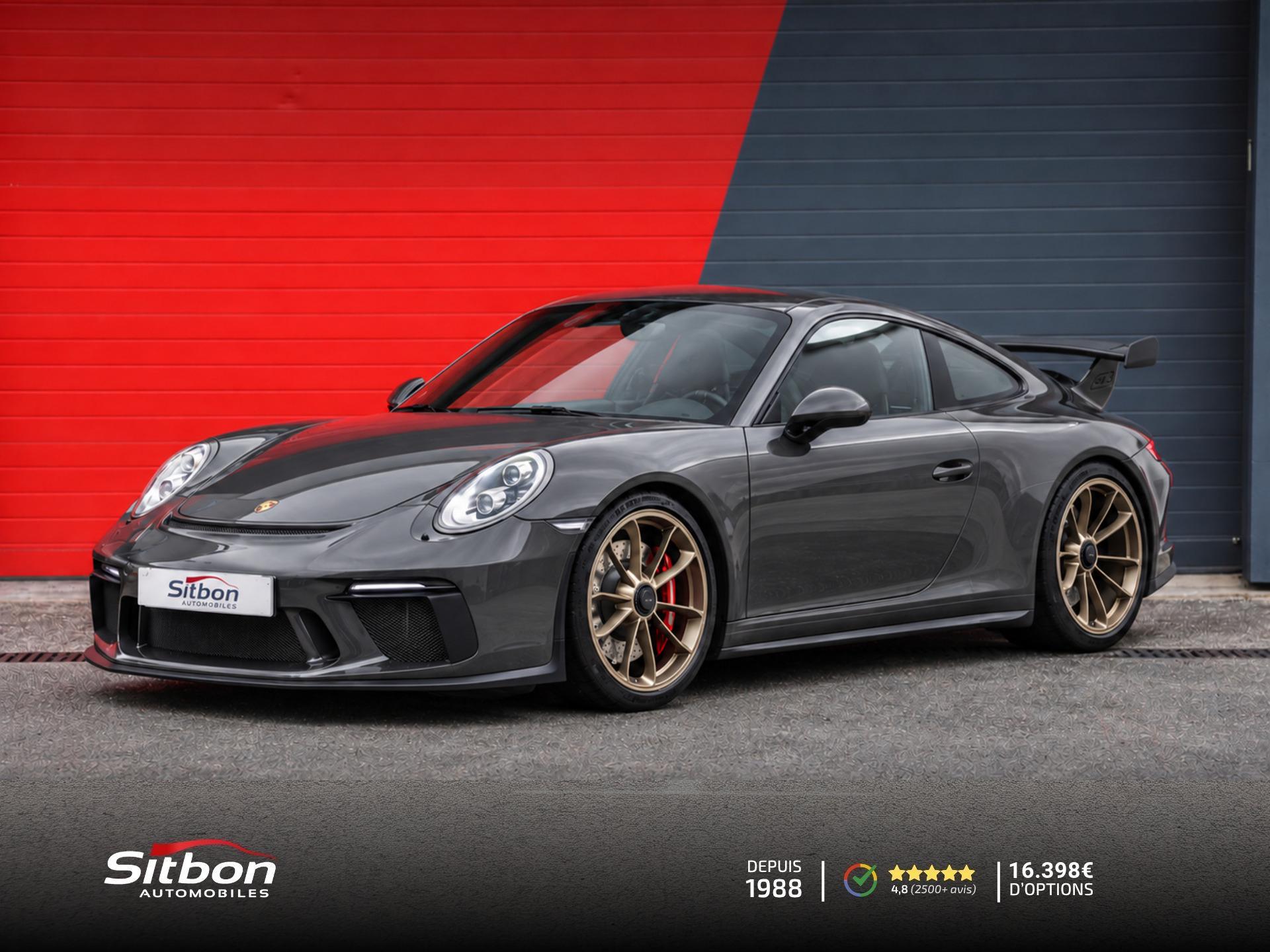 PORSCHE 911
