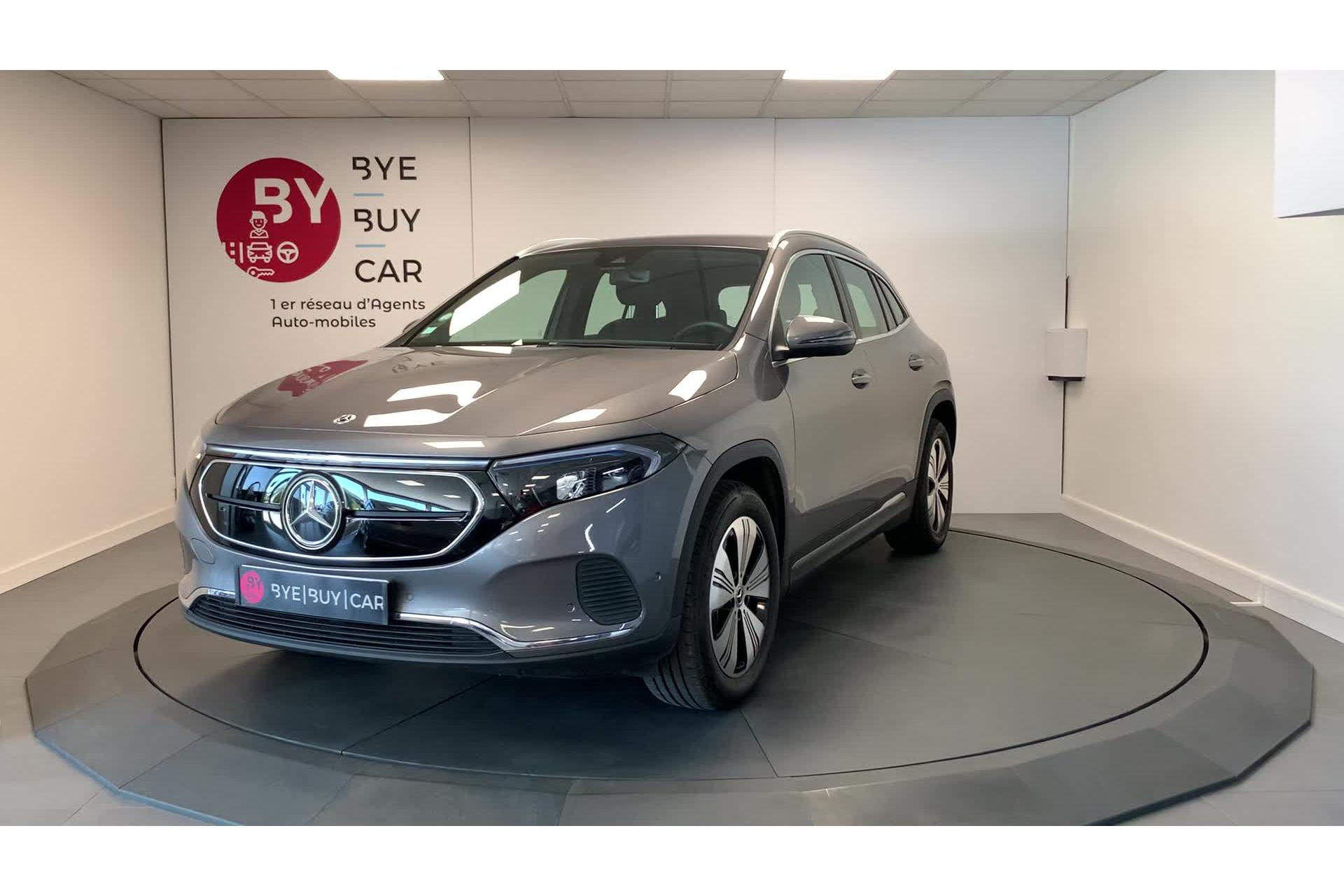 MERCEDES EQA