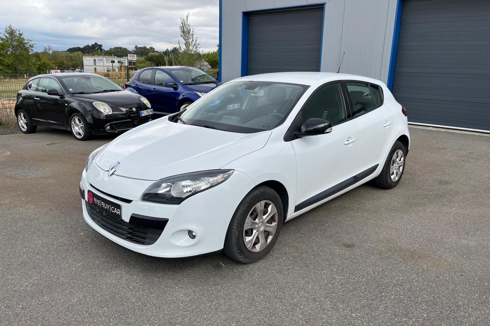 RENAULT MEGANE